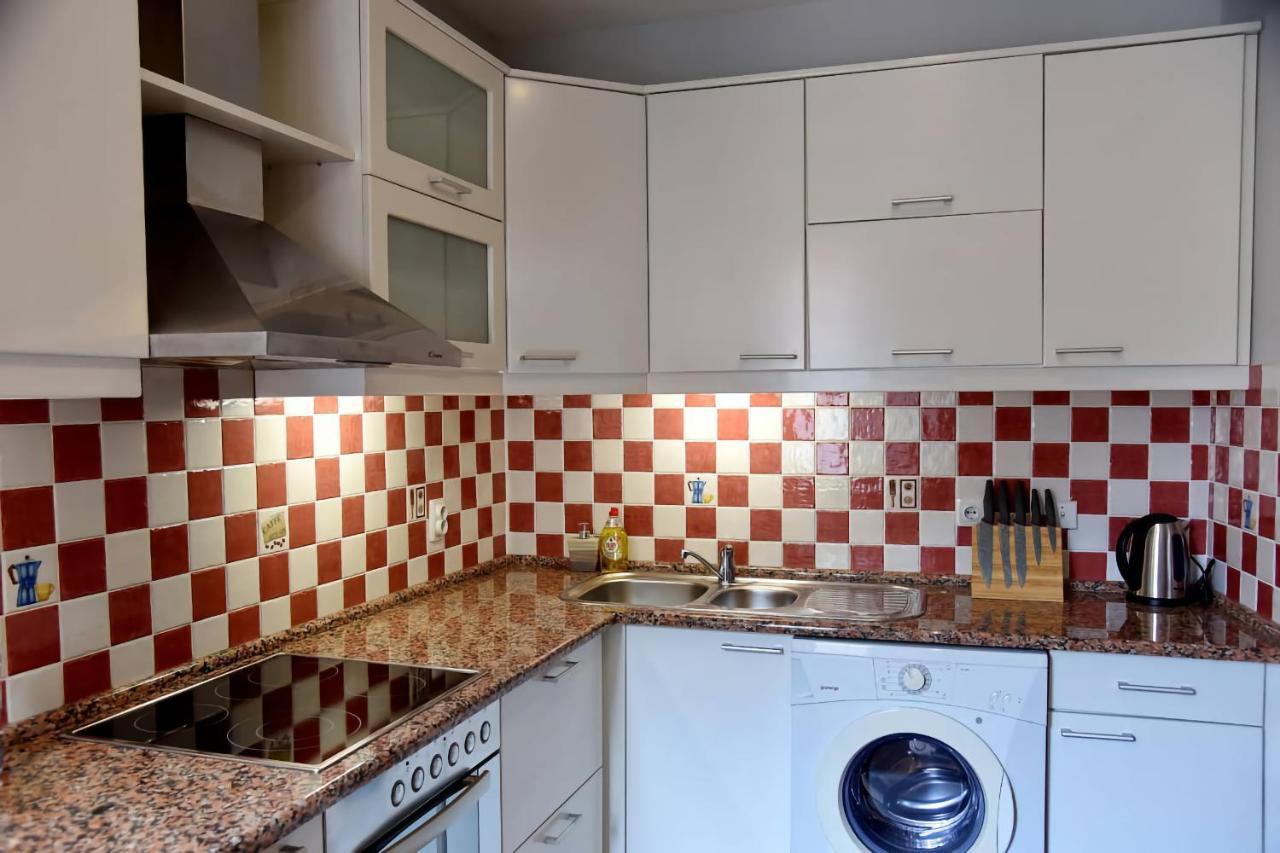 Cozy 2 Bedroom Apartment In Antique Bizanti Palace Kotor Exterior foto